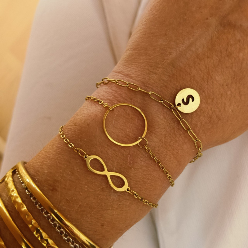 Pulsera Infinito como regalo de navidad llena de simbolismo