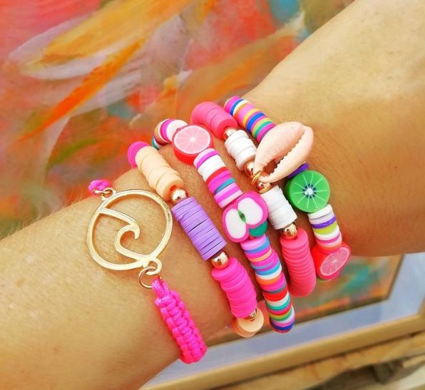 pulseras hechas a mano